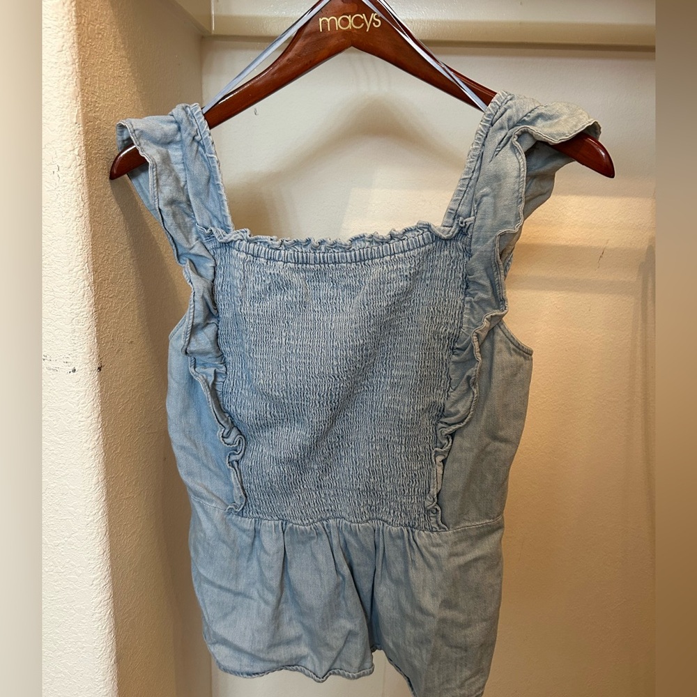 Cottage Ruffled Sleeveless Top